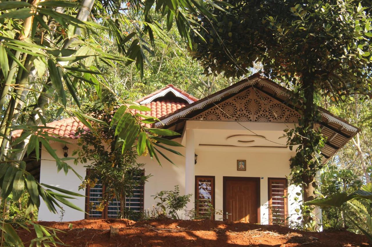 Wayanad Days Villa Mananthavady Esterno foto